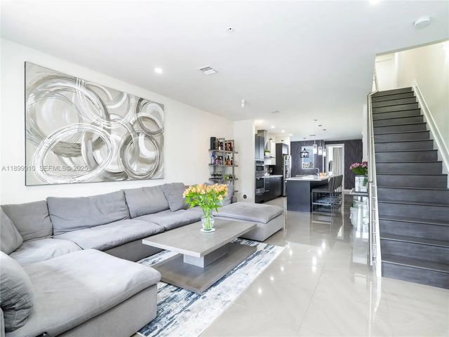 10245 Nw 63rd Terrace #206, Doral