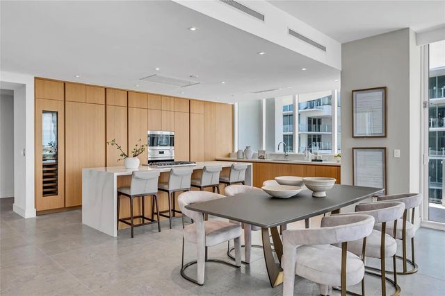 3 of 88 - 2241 Se 17th Street #601, Fort Lauderdale, FL