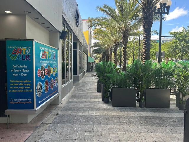 5 of 5 - 1914 Hollywood Boulevard, Hollywood, FL