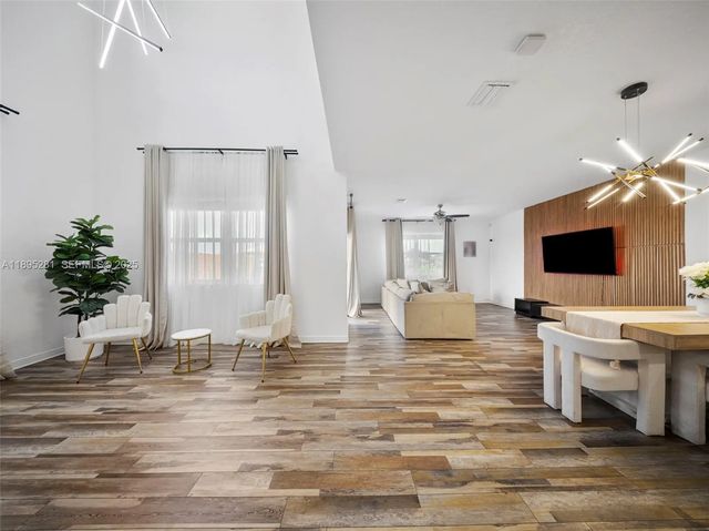 4 of 68 - 1411 Se 26th Road, Homestead, FL