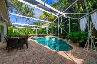 Photo of Listing #R11136116