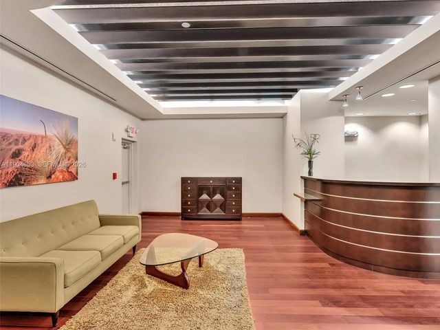 3 of 19 - 20900 Ne 30th Avenue #207, Aventura, FL