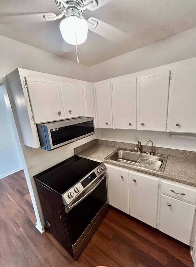 3 of 15 - 350 S Cypress Road #521, Pompano Beach, FL