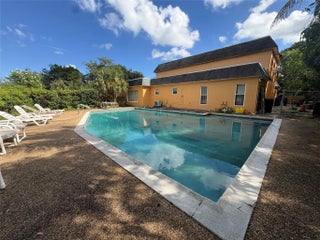 Photo of Listing #F10534105