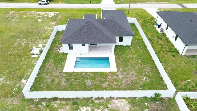 4 of 40 - 2458 Nw 9th Ter Terrace, Cape Coral, FL