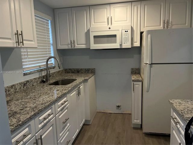 4 of 11 - 10466 Sunrise Lakes Boulevard #108, Sunrise, FL