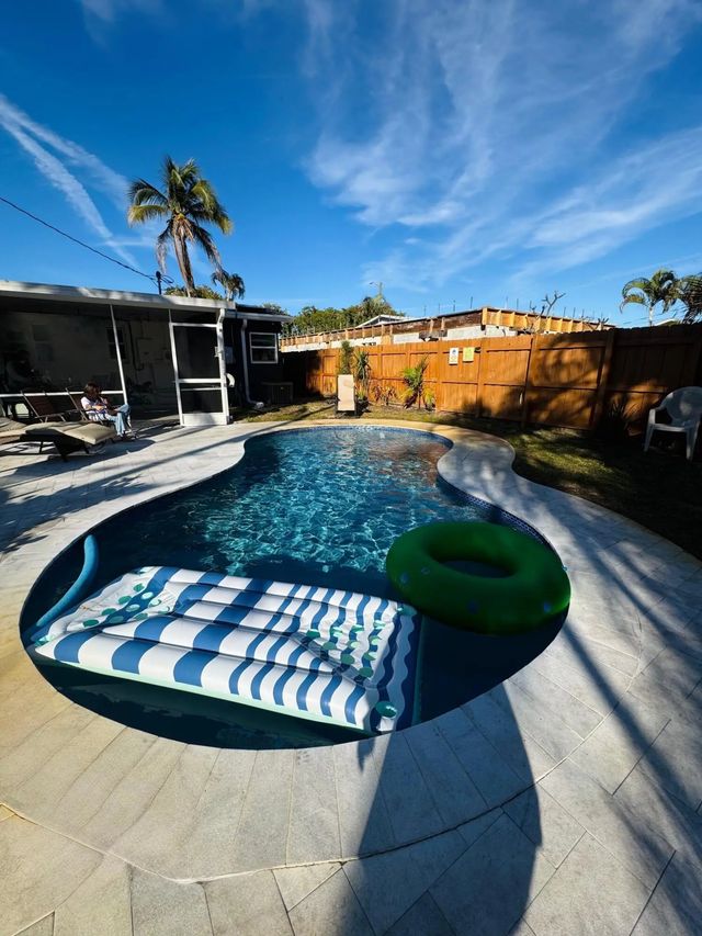 200 Ne 56th Street #200, Oakland Park