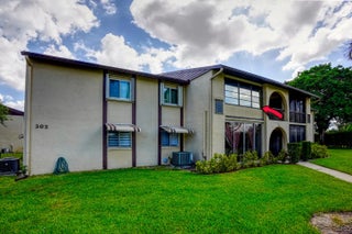 Photo of Listing #R11136276