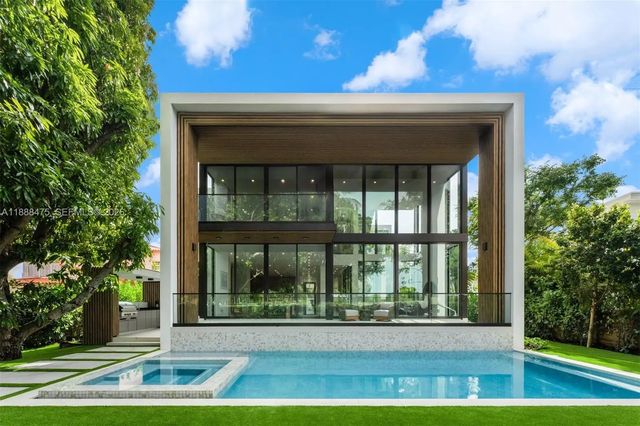 3 of 4 - 3114 Prairie Avenue, Miami Beach, FL