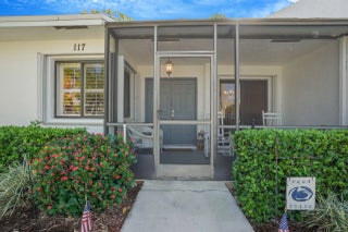 Photo of Listing #R11136305