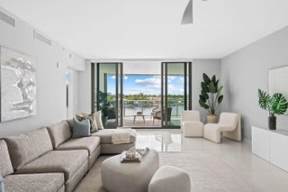 Photo of Listing #F10534029