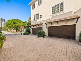 Photo of Listing #F10533797