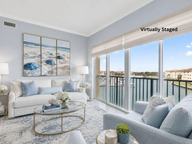 17 Harbour Isle Drive W #ph03, Hutchinson Island