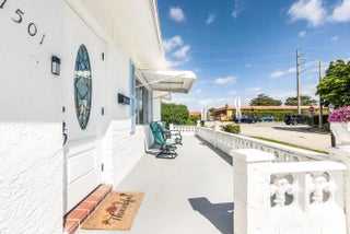 Photo of Listing #R11136449