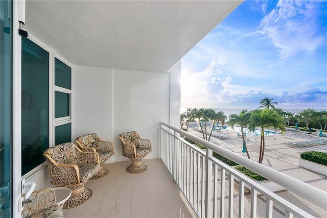 4 of 30 - 1620 S Ocean Boulevard #4f, Lauderdale-By-The-Sea, FL
