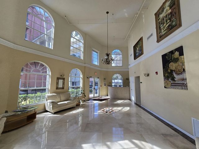 4 of 69 - 1640 Presidential Way #403, West Palm Beach, FL