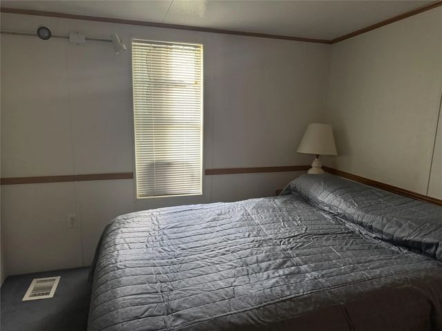 5 of 10 - 6475 52nd Street, Okeechobee, FL