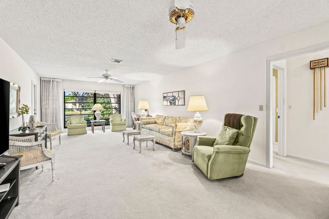 5 of 27 - 4868 Hawkwood Road #a, Boynton Beach, FL