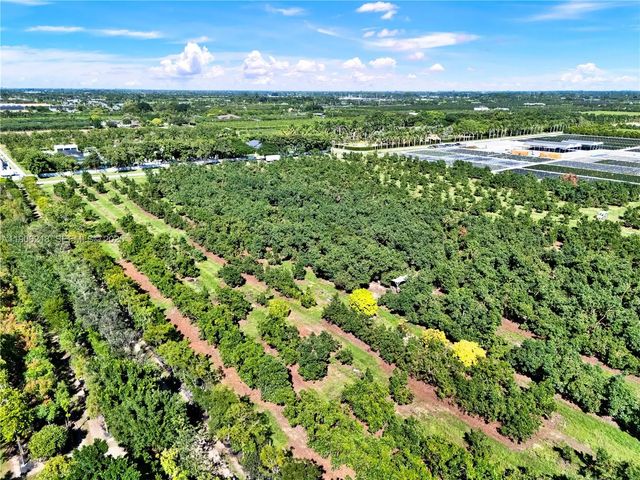 4 of 8 - 212xx Sw 264th Street, Homestead, FL