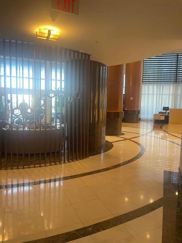 5 of 19 - 18001 Collins Avenue #1117, Sunny Isles Beach, FL