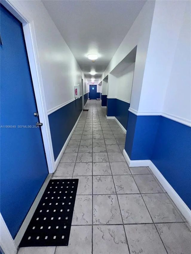 12290 Ne 11th Court #305, North Miami