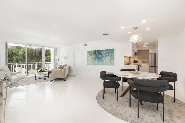 3 of 24 - 2780 S Ocean Boulevard #311, Palm Beach, FL