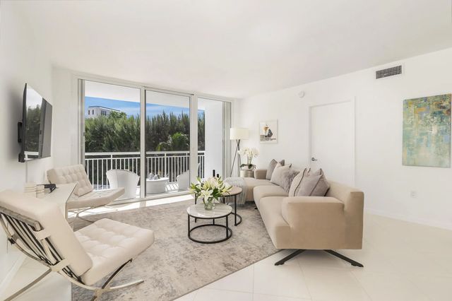 4 of 24 - 2780 S Ocean Boulevard #311, Palm Beach, FL