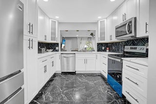 Photo of Listing #R11136990