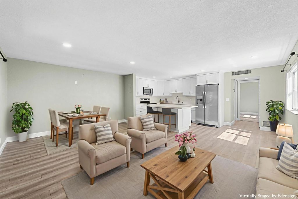 106 Tuscany B, Delray Beach