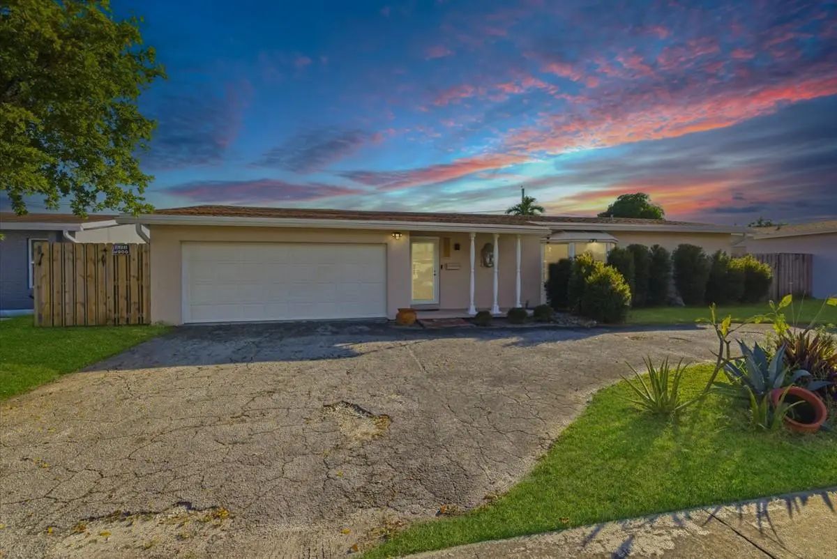 8570 Nw 24th Court, Sunrise