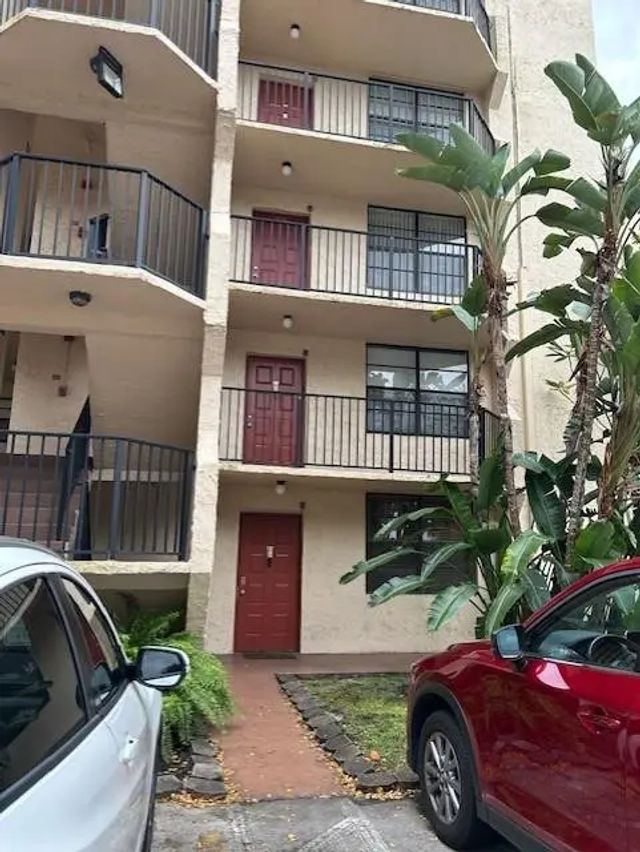2 of 23 - 3590 Blue Lake Drive #305, Pompano Beach, FL