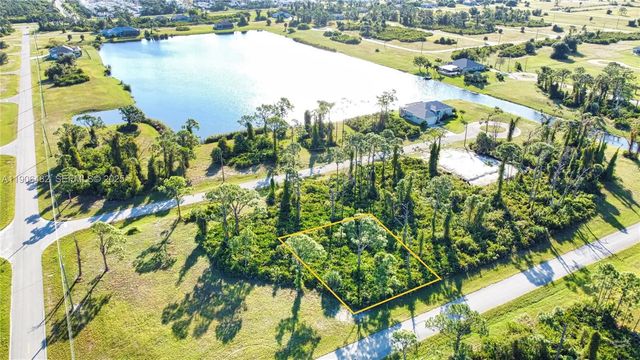 13 Tide Court, 