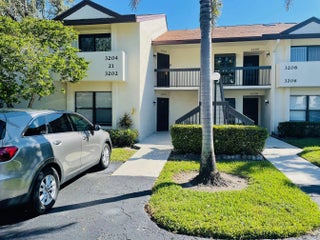 Photo of Listing #R11137097