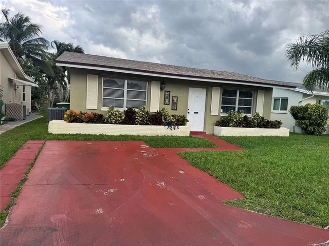 2 of 17 - 4938 Nw 54th Court, Tamarac, FL