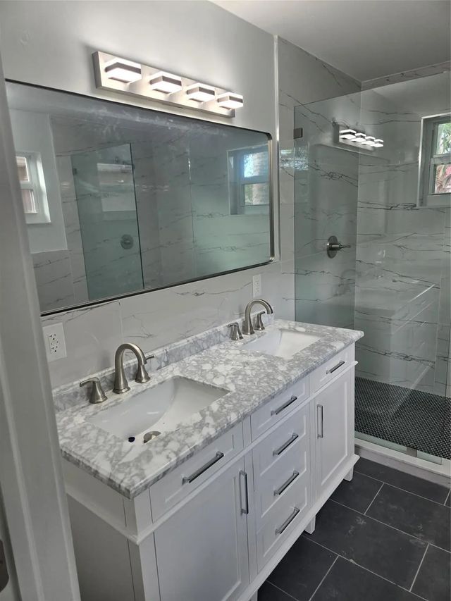 3 of 15 - 580 Nw 87 Way, Coral Springs, FL