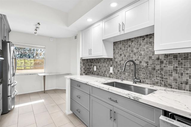 5 of 33 - 1703 Andros Isle #g4, Coconut Creek, FL