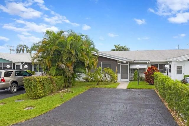 2 of 20 - 5036 Alfred Drive, West Palm Beach, FL