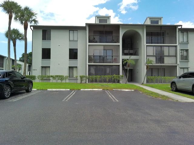 1011 Green Pine Boulevard #d2, West Palm Beach