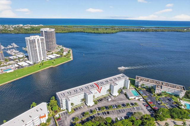 36 Yacht Club Drive #307, North Palm Beach