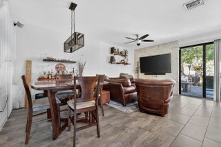 Photo of Listing #R11137344