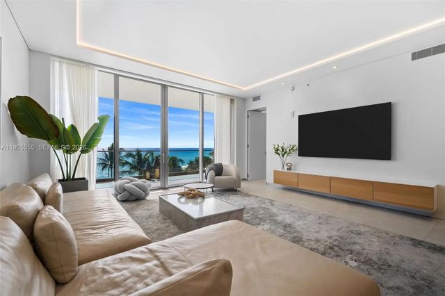5 of 15 - 18975 Collins Avenue #401, Sunny Isles Beach, FL