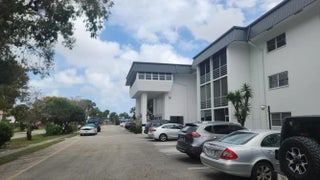 Photo of Listing #R11137463