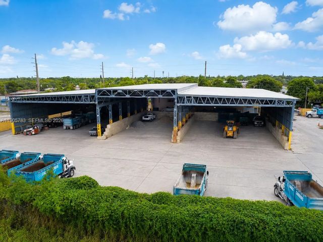 3 of 28 - 8600 Nw 36th Avenue, Miami, FL