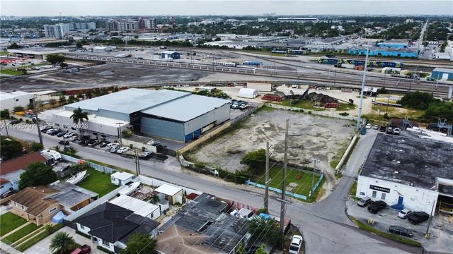 2 of 8 - 8650 Nw 36 Avenue, Miami, FL