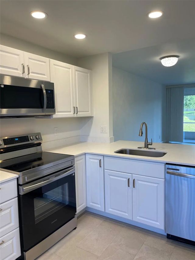 3 of 27 - 5890 Nw 64th Avenue #103, Fort Lauderdale, FL