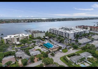 Photo of Listing #R11137661