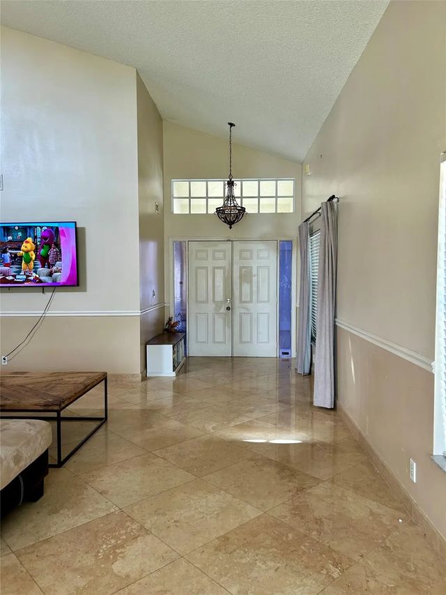 5 of 12 - 6930 Nw 28th Street, Margate, FL