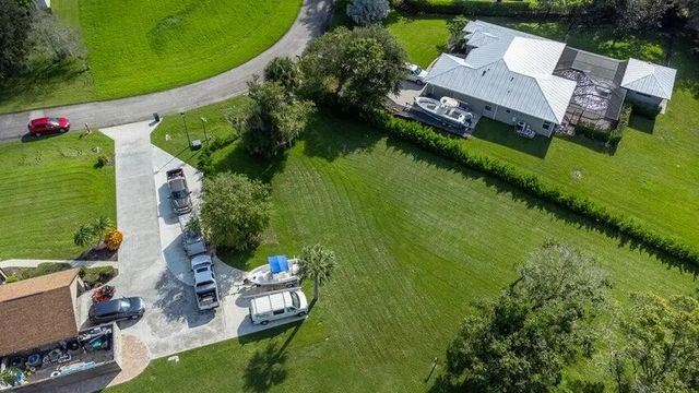 4 of 13 - 1641 Mallard Court, Fort Pierce, FL