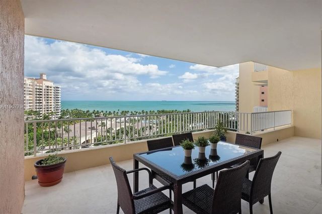 2 of 60 - 789 Crandon Boulevard #1005, Key Biscayne, FL