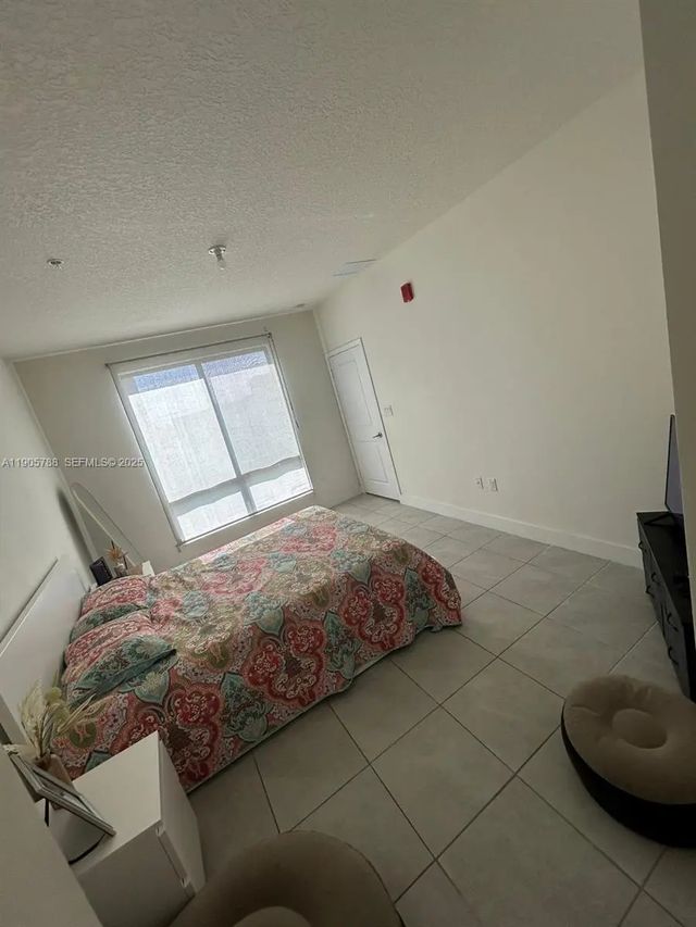 2 of 10 - N/A, Doral, FL